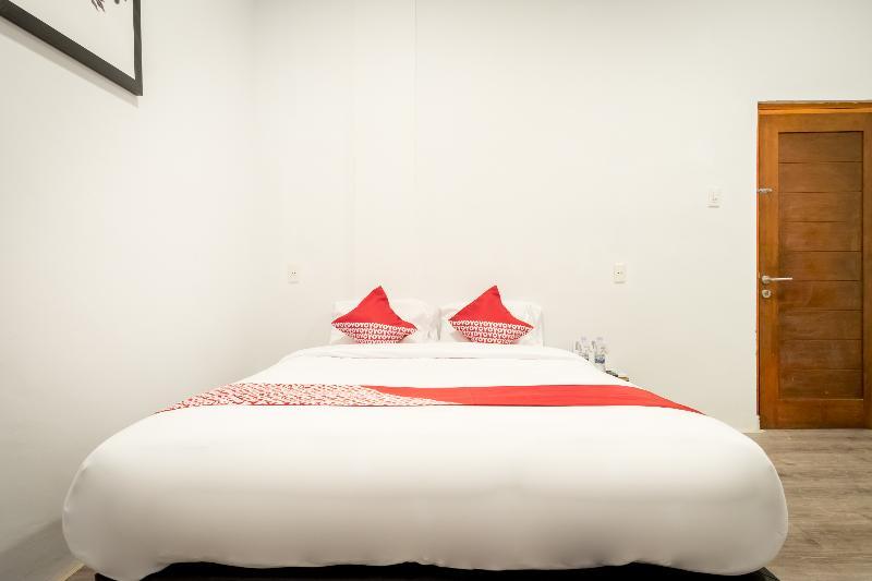 Oyo 835 Metropolitan Home Stay Medan Buitenkant foto